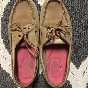 Sperries boat shoes!